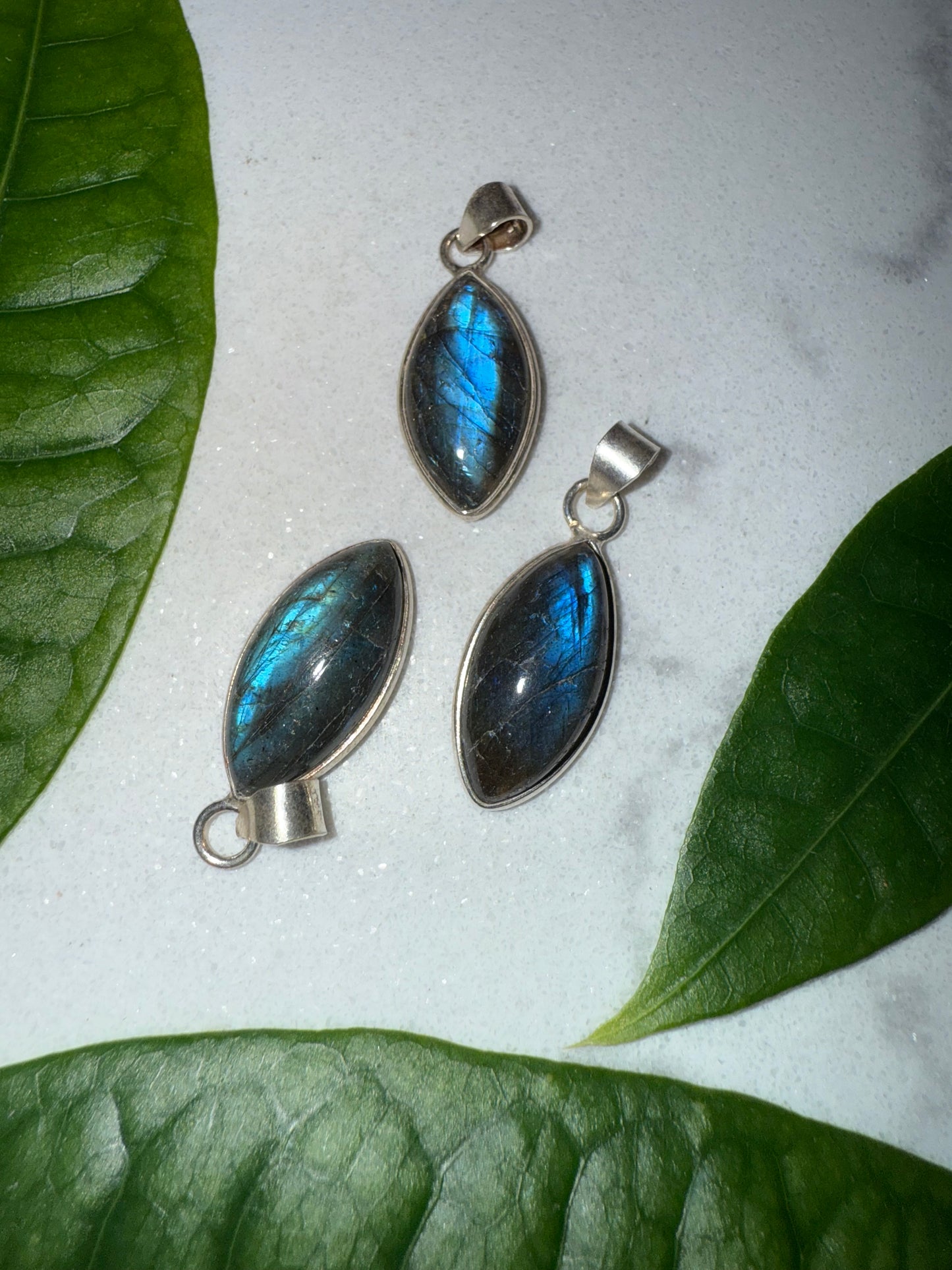 Labradorit 925er-Sterlingsilber Anhänger