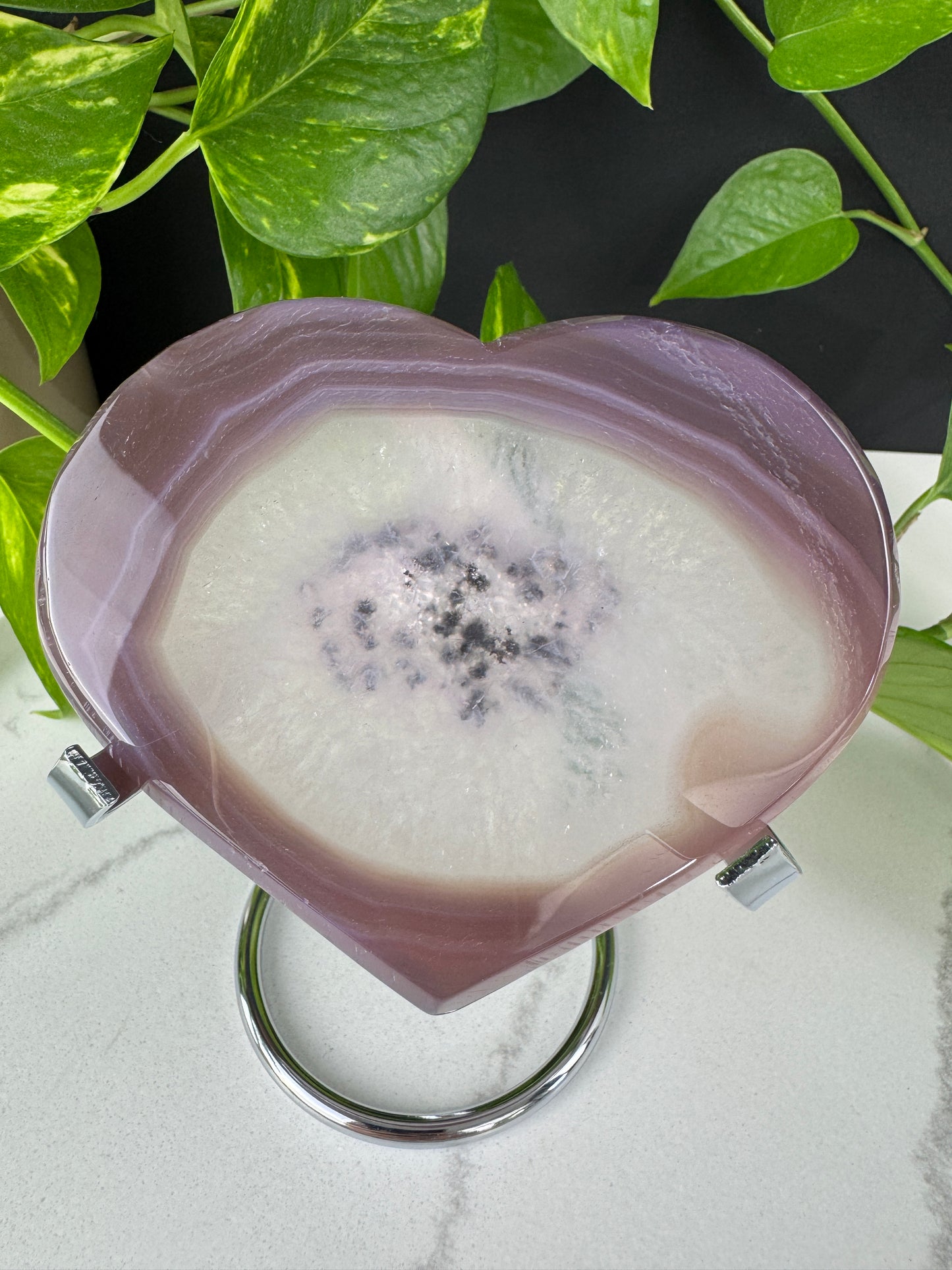 Druzy Herz aus rosa-grauem Achat