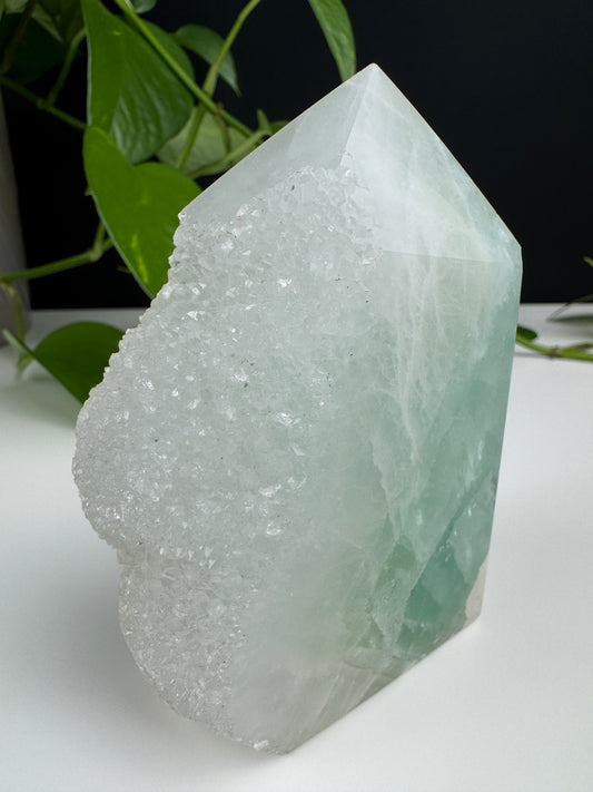 Druzy Grüner Fluorit Turm #2