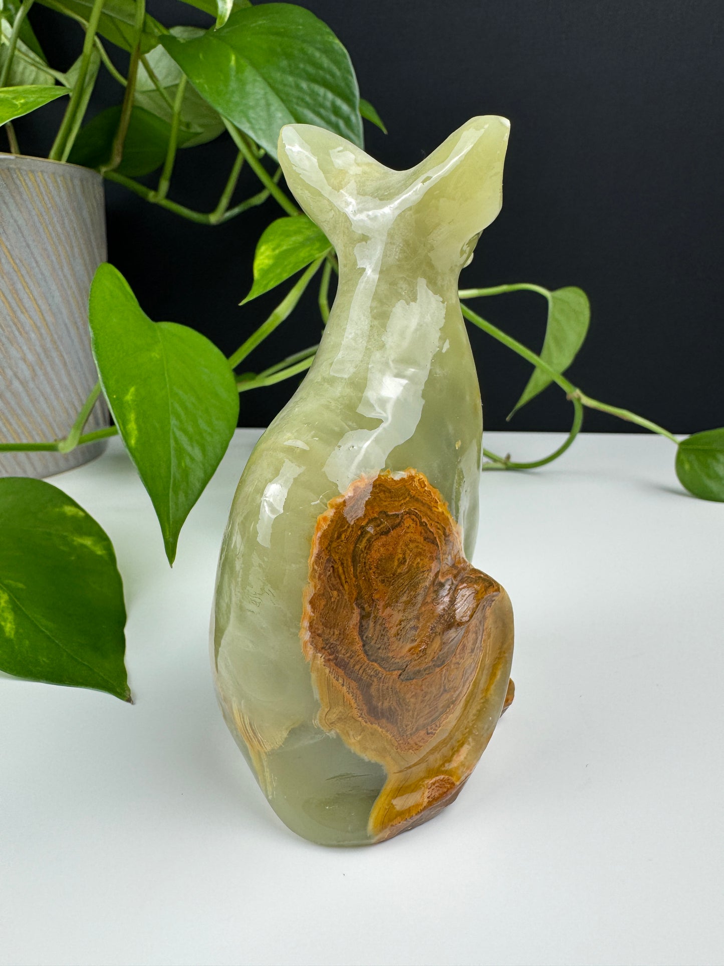 Afghanische Jade Sphinx-Katze (Onyx-Calcit)